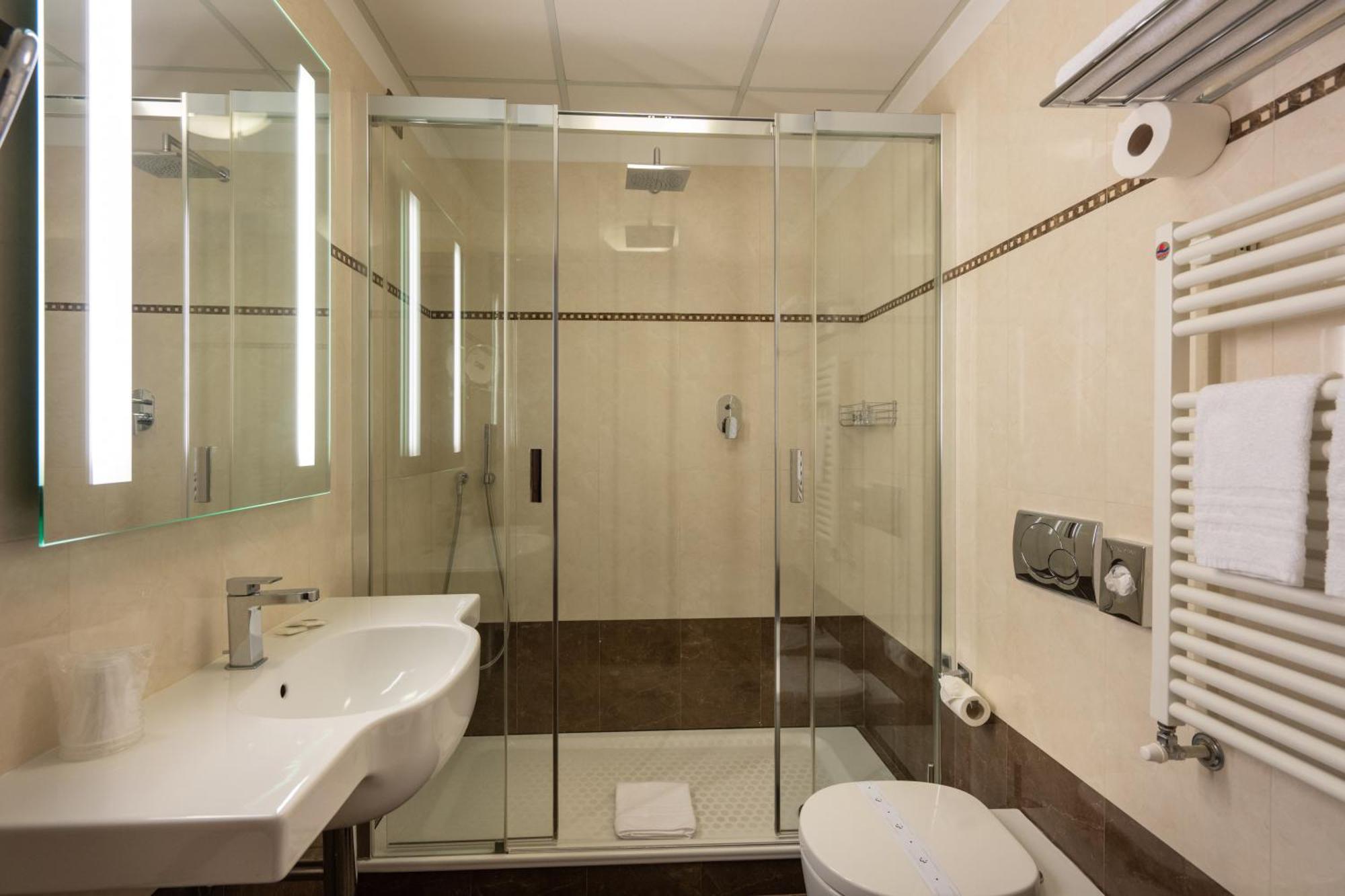 Iris Hotel Genova