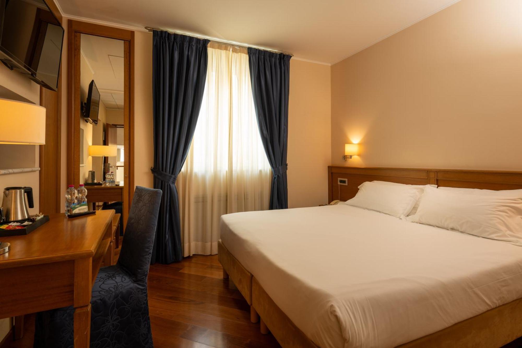 Iris Hotel Genova