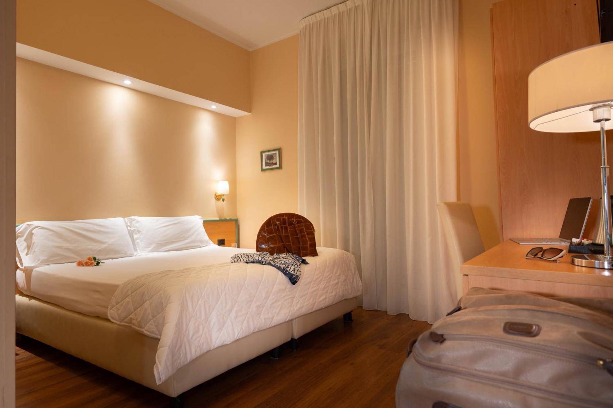 Hotel Iris Genova